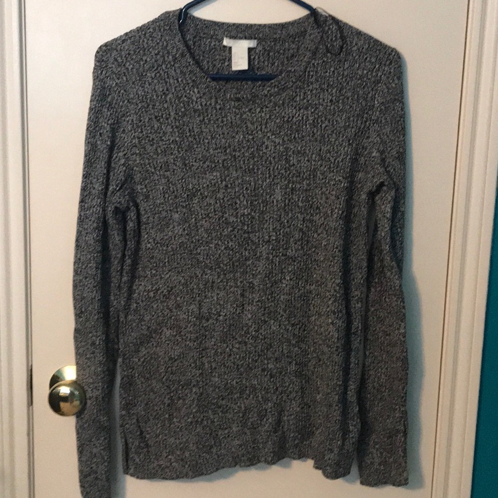 H&M grey sweater